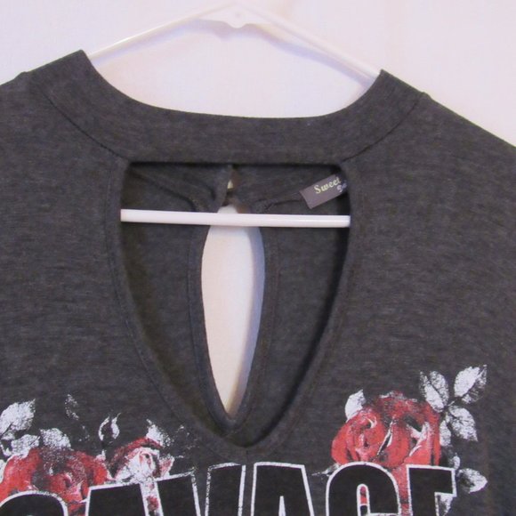 Sweet Daisy T-shirt Mini Dress Size XL Long Sleeve Savage Fangs Roses Keyhole - Picture 3 of 12